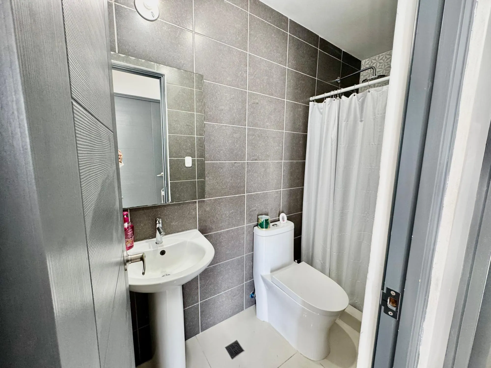 aica-mls-2940f52868537bda79635c2272925fe9