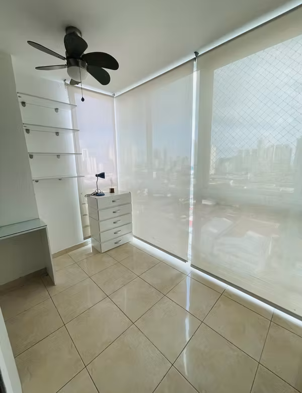 Imagen 15 de Apartamento amoblado en alquiler cerca del Parque Omar