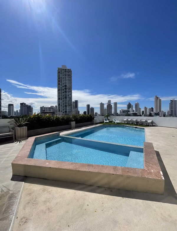 Imagen 18 de Apartamento amoblado en alquiler cerca del Parque Omar