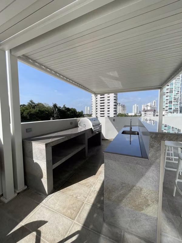 Imagen 19 de Apartamento amoblado en alquiler cerca del Parque Omar