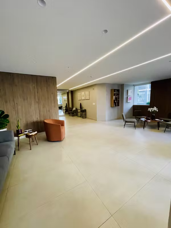 Área común interior con mobiliario